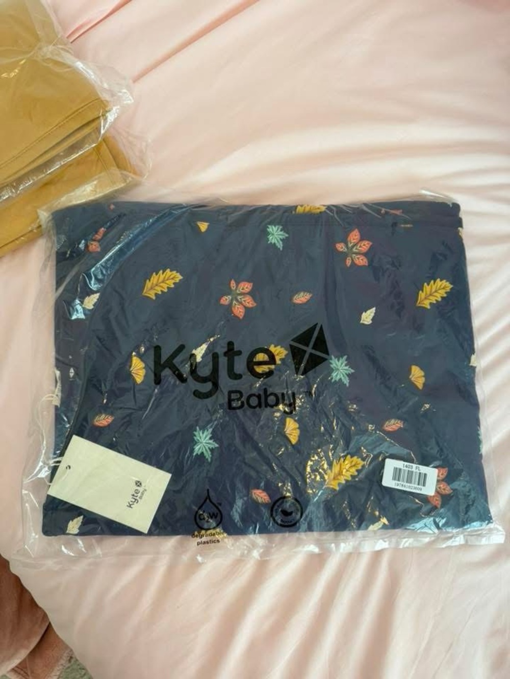 Kyte Baby Baby Blanket in Foliage